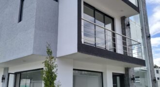 Casa Venta 320 m² A Estrenar, Sec. Armenia