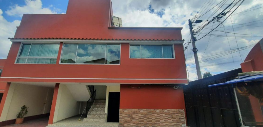 Casa Venta 270 m² 2 Locales, Sec Conocoto