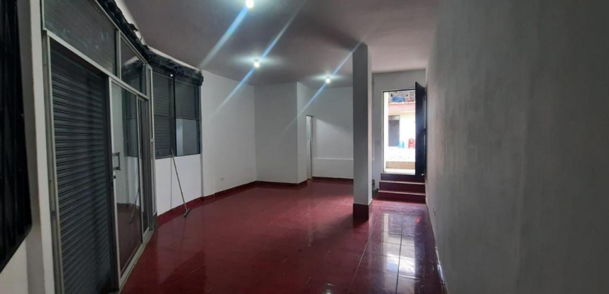 Casa Venta 270 m² 2 Locales, Sec Conocoto