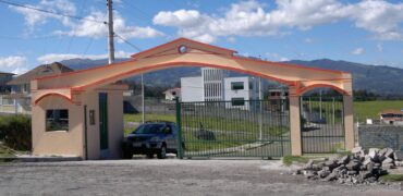 Terreno de VENTA de 719,94m2 a 10 minutos del Red. Colibri, Sangolqui, Ecuador