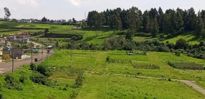Terreno en venta en Cutuglahua, Credito directo