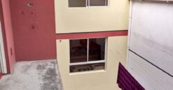 Casa de venta de oportunidad, 348m2 de construcción en 180m2 de terreno, a 100m2 de la Av. Martha Bucaram, Cdla Ibarra Quito, Ecuador