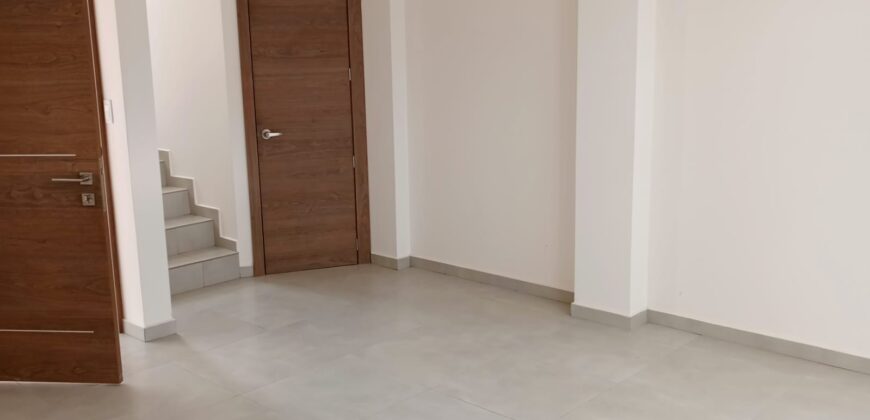 En CONOCOTO casas de VENTA de 130m2 a estrenar, CREDITO VIP, QUITO, ECUADOR.