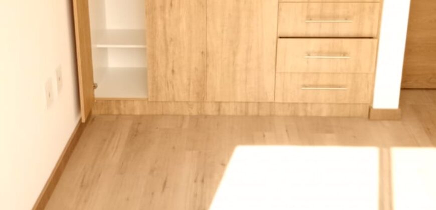 En CONOCOTO casas de VENTA de 130m2 a estrenar, CREDITO VIP, QUITO, ECUADOR.