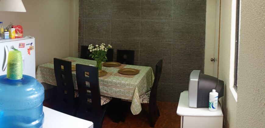CASA de VENTA en Conjunto Habitacional a 2 cuadras de Av. Geovanny Calles, Calderón, Ecuador